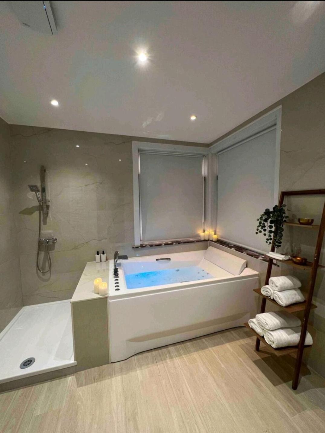 Sublime Appartement Calme Cosy & Jacuzzi Brussels Exterior photo